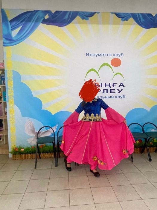 Продам уйгурский костюм для девочки