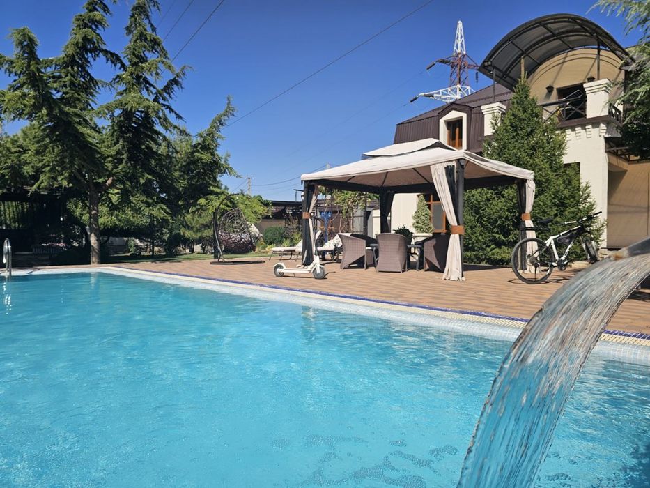 Срочная продаётся дача на бочке