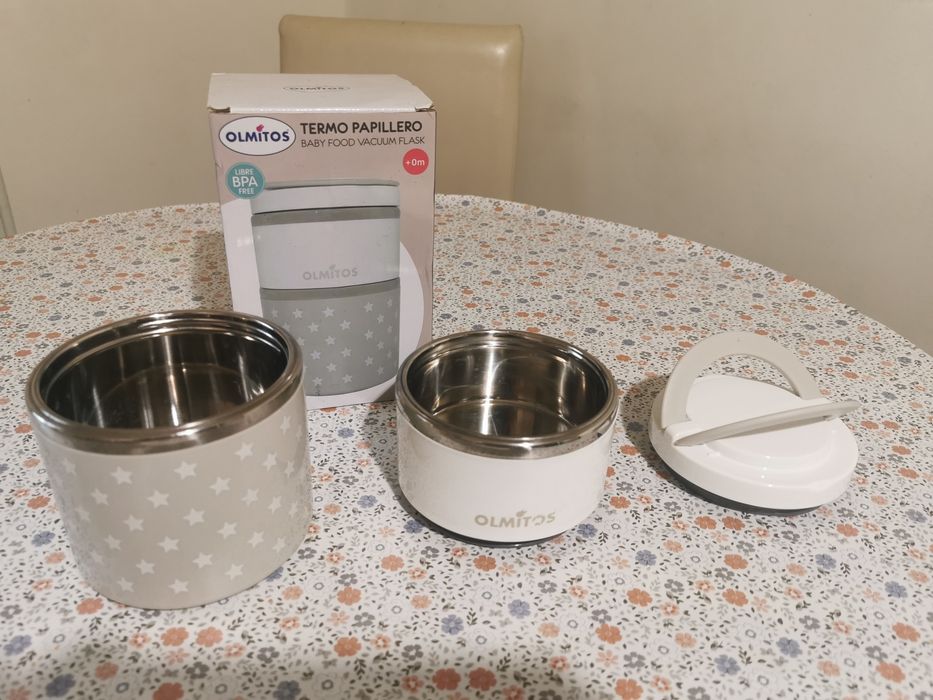 Vând cutie termosuri pentru bebe, fără PBA