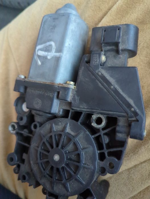 Ауди а,6,с,5 стекла подъемник