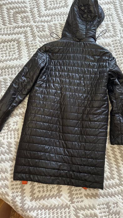 Продам весенние и зимние куртки