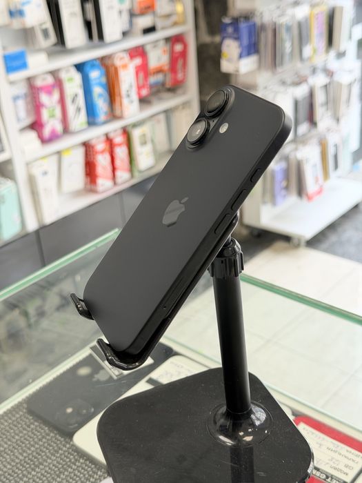 Apple iPhone 16 128GB Black