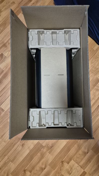 Vând Boxa JBL 120 PARTYBOX  IN STRARE excelentă