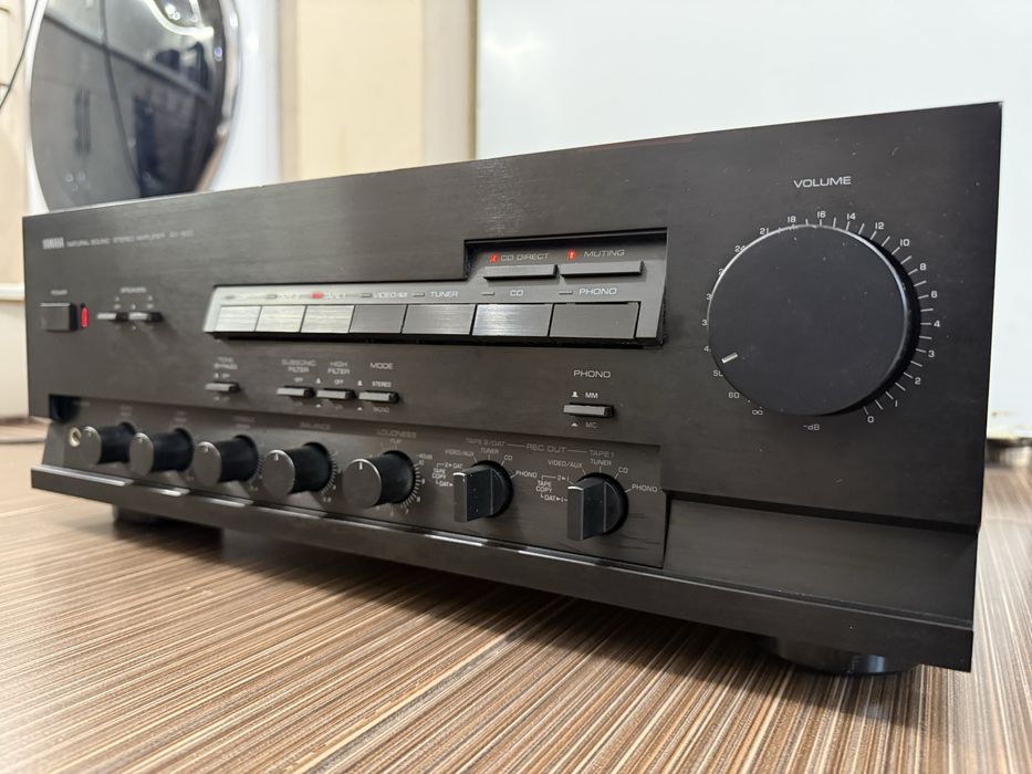 Yamaha AX-900 Качествен съерео усилвател