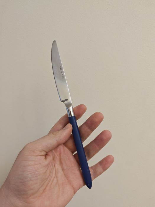 Столовые ножи новые