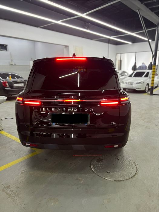 Leapmotor c 16 gibrid