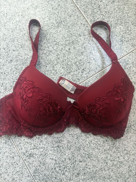 Сутиен триумф червен
