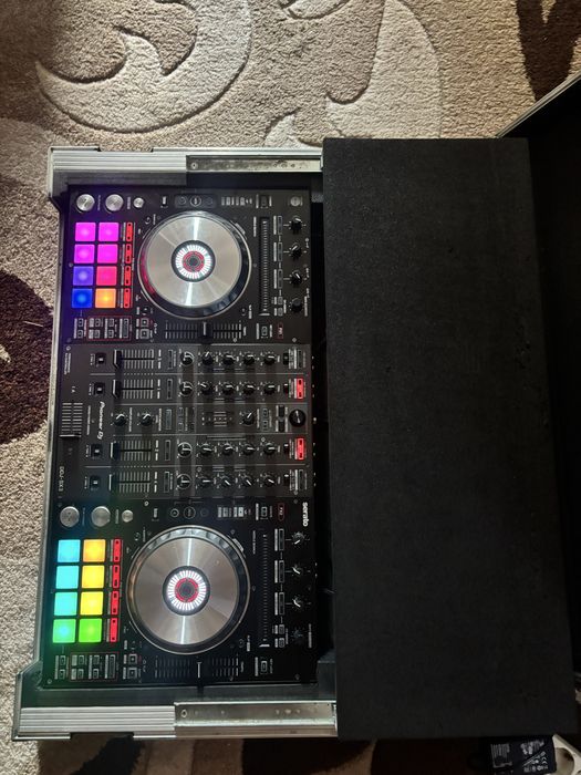 Vand consola DJ - Pioneer DDJ SX3 + Flightcase