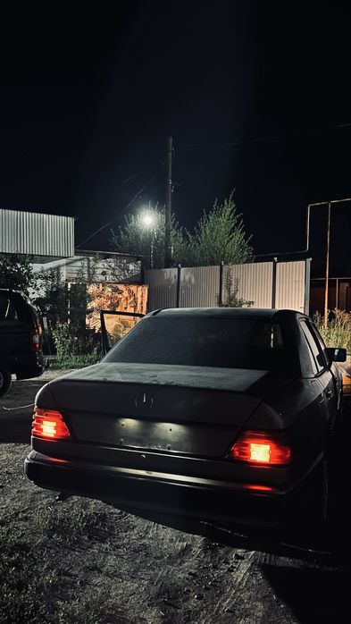 Mercedes e230 в хорошем состоянии