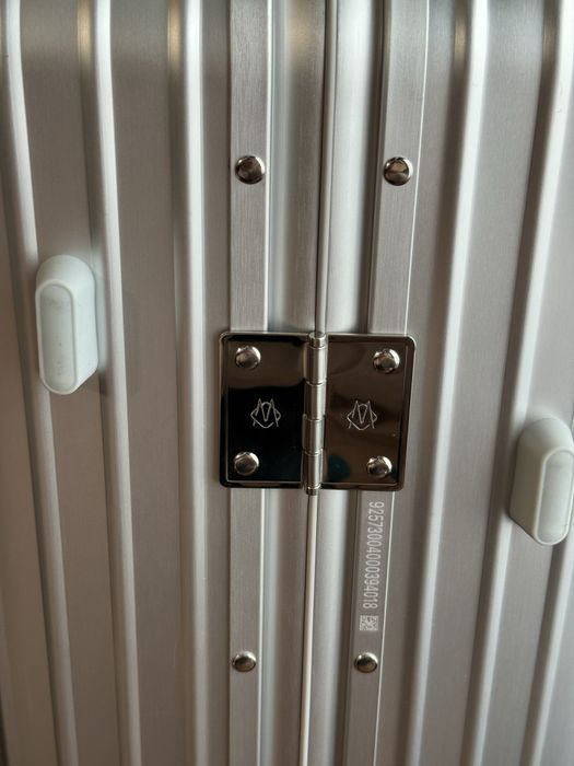 Troler Bagaj Rimowa Check In L