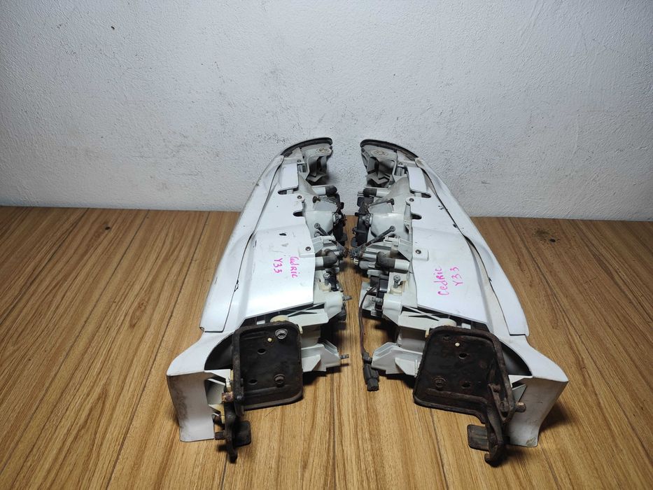 Фары 2шт Nissan Cedric Gloria Y33 95-97г Ниссан Цедрик Глория 33 перед