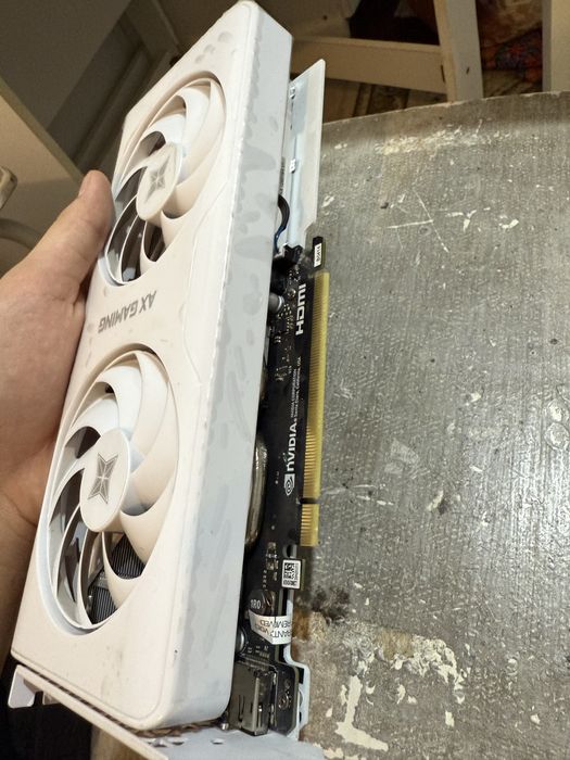 Видеокарта: AXGaming GeForce RTX 4060 X2W (White)