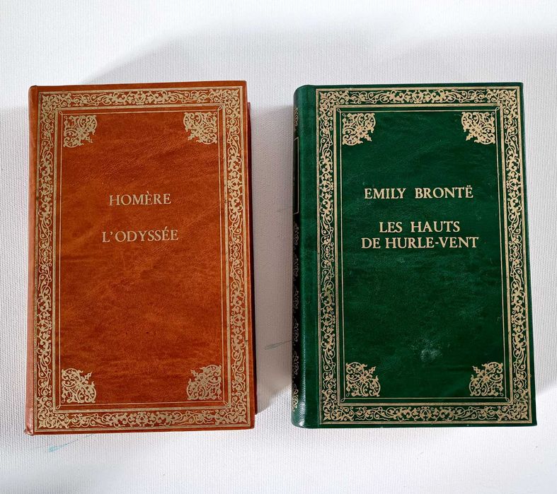 Prietenii cartii (lb. engleza si franceza, 9 volume)