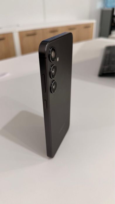 Продам телефон Самсунг