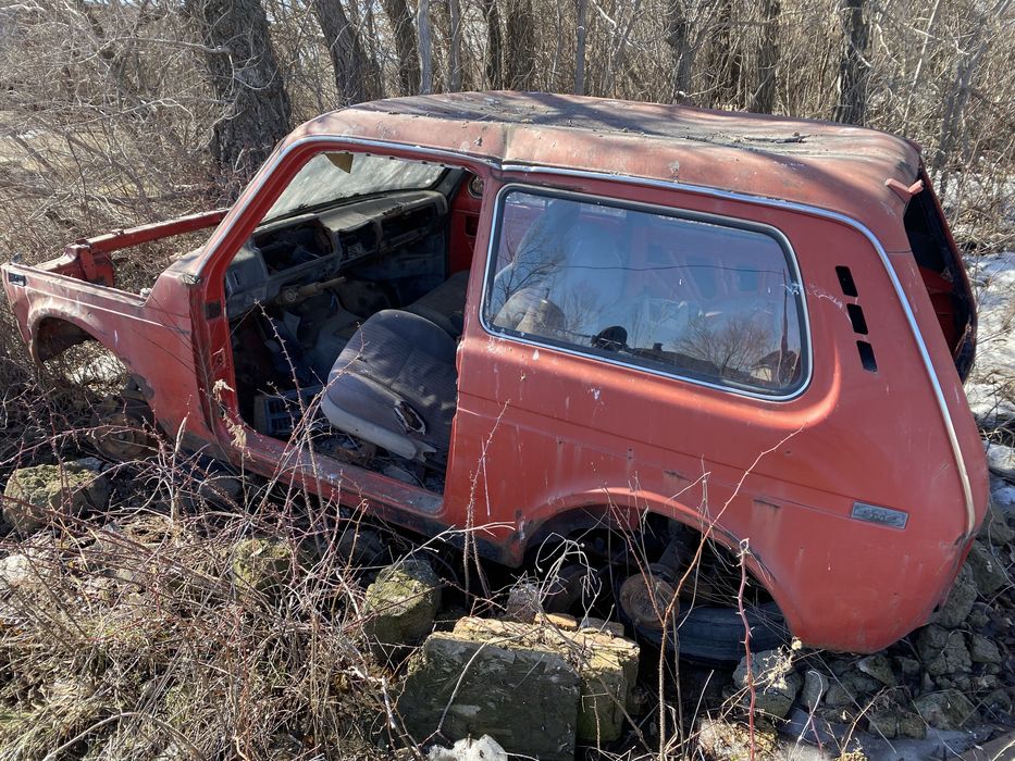 Продам кузов Нива