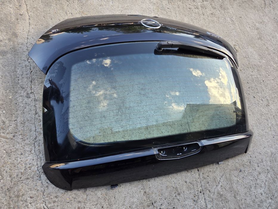 Заден капак със стъкло Opel Corsa D Опел Корса Д 2006-2014
