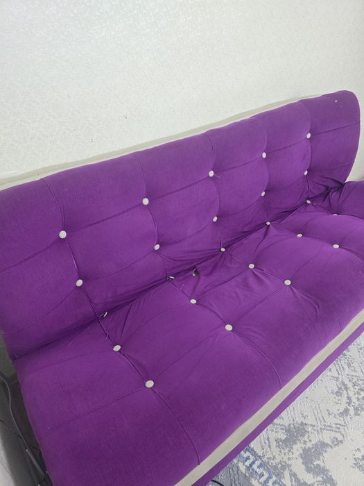 Диван, б/у. Все вопросы на вацап.