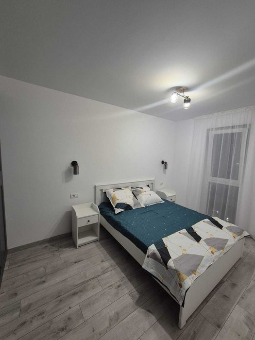 Închiriez apartament 2 camere  Adora Park