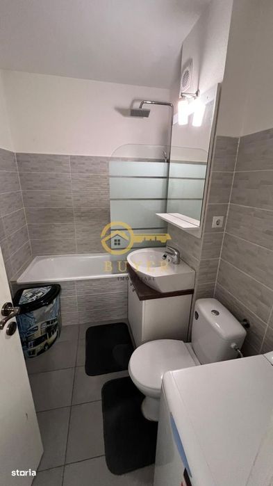 Garsoniera pe Pictor Brana, Selimbar- Etaj 1, loc de parcare privat