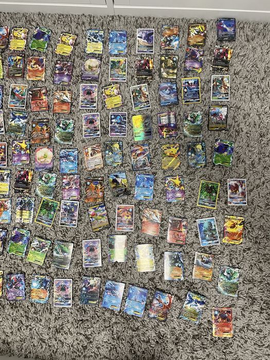 Colectie de carti Pokemon