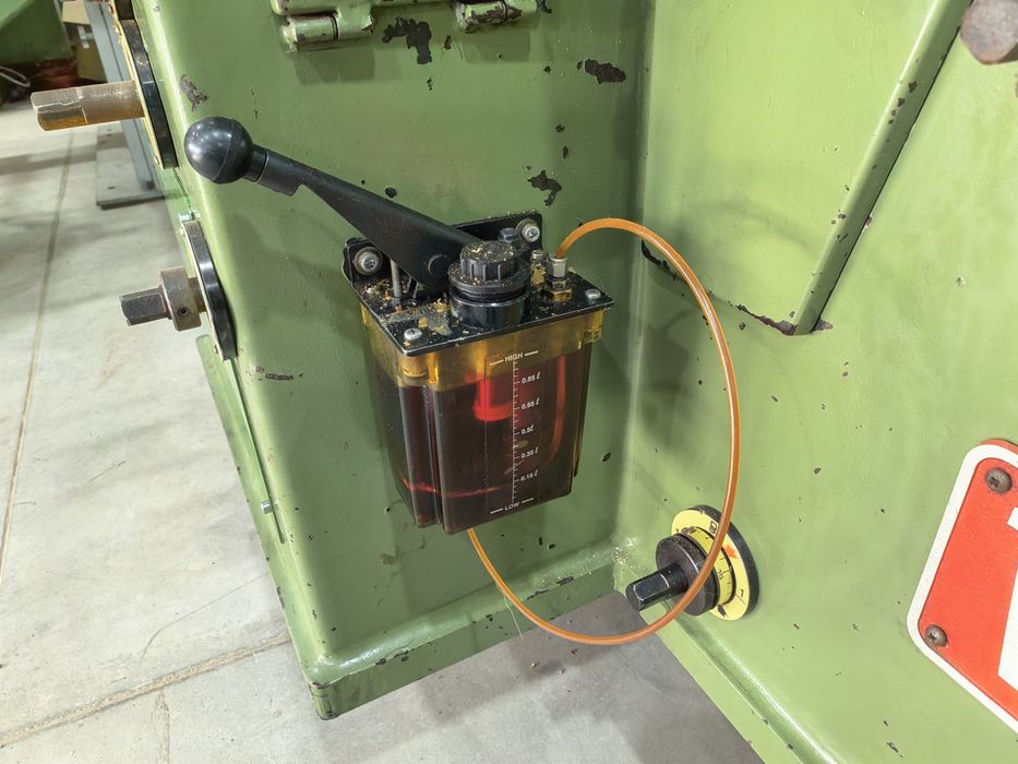 Четиристранка с 5 глави, 180/120мм, обслужена напълно