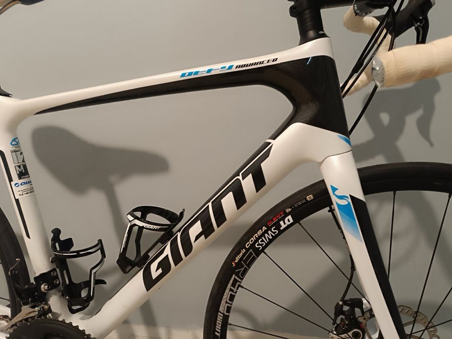 Giant Defy Advanced 2 (Размер M) – Карбон