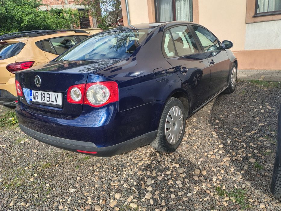 VOLKSWAGEN Jetta 2009 — imagine 3