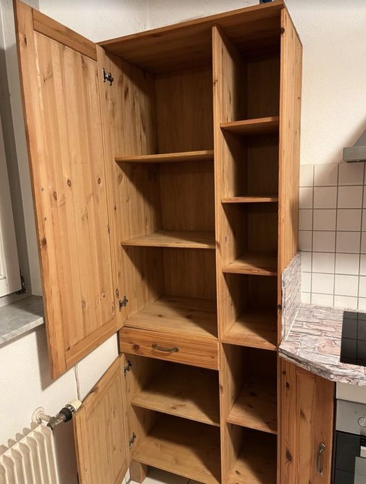 Bucătărie Utilată Integral din Lemn Masiv -Mobila Germania