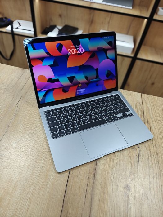 MacBook Air M1 | 99% Акб | 20 Циклов | 8/256гб | ЕАС