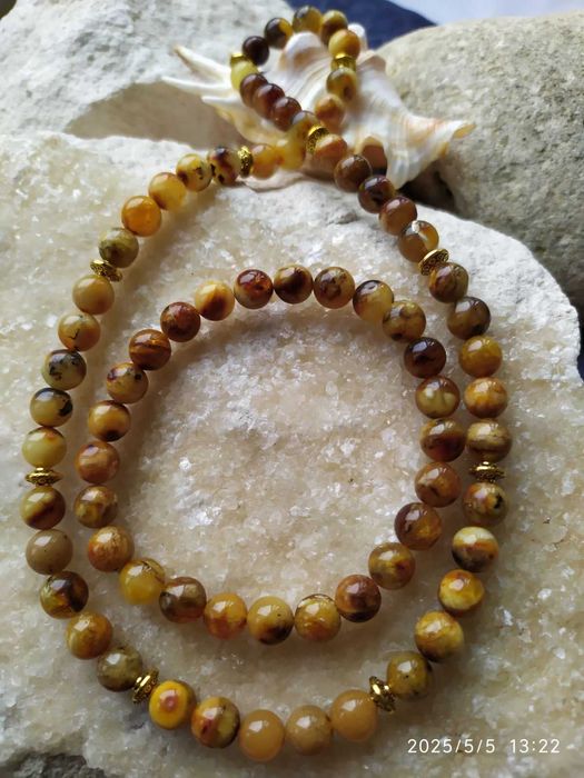 Колие от Балтийски Кехлибар