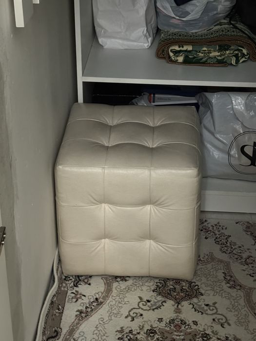 Продается пуфик б/у.