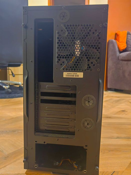 Компютърна кутия COOLER MASTER