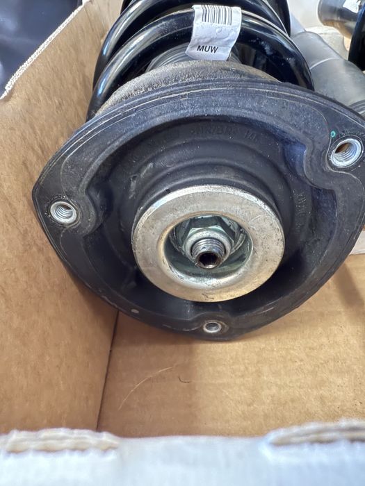 Suspensie VW Golf Gti