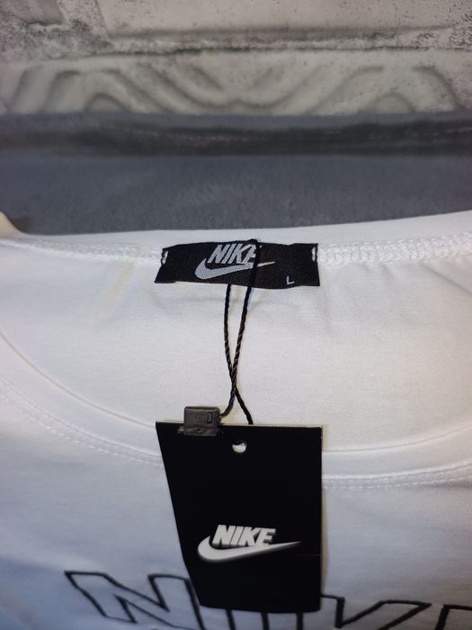 Tricouri Bumbac dama , siglă cusuta !