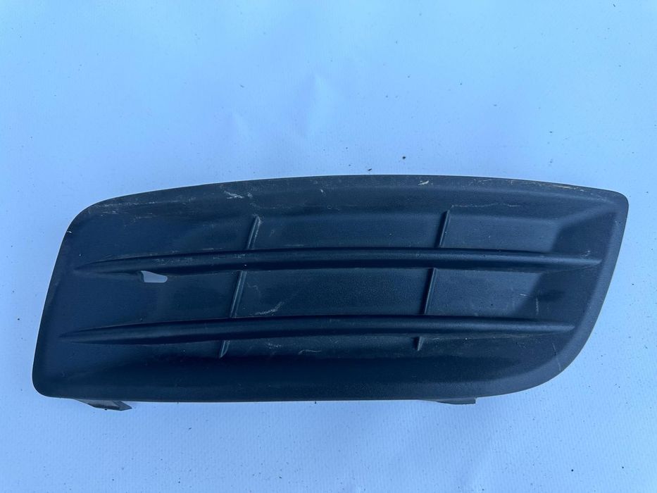 Grila bara stanga fata fara proiector Volvo V50 2007-2012 30779102