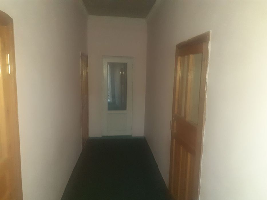 Srochni 4-xonali uy oilaga ijaraga beriladi.