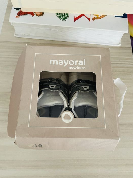 Бели Кецове Mayoral