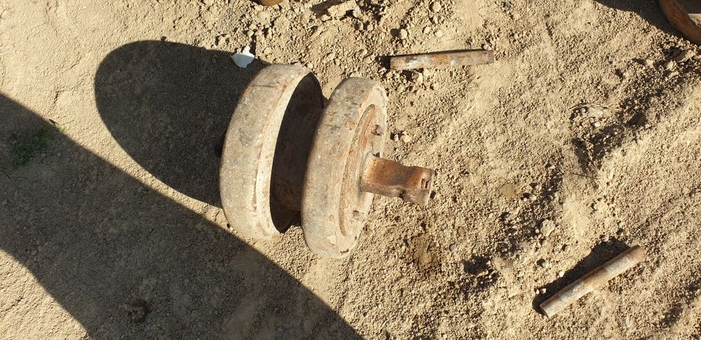 Катки гусеничные ,немецкие от крана РДК 250