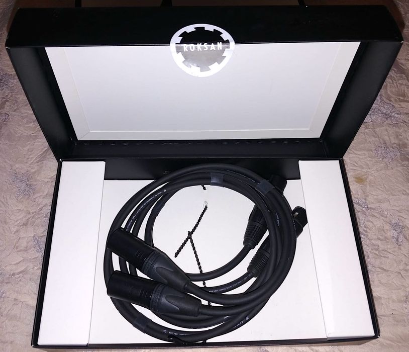 XLR si RCA cabluri Roksan high-end balansate, nebalansate AudioQuest
