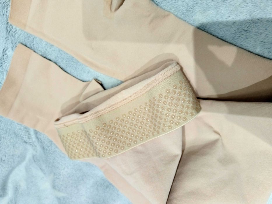 Продам компрессионные чулки