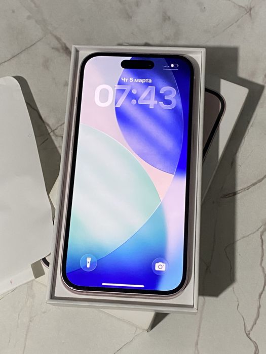 iPhone 15 White 128gb