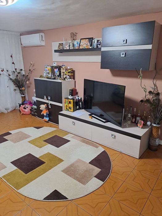 Casă de vânzare Tulcea – 150 mp utili, teren 330 mp, garaj, panouri fotovoltaice 5 kW