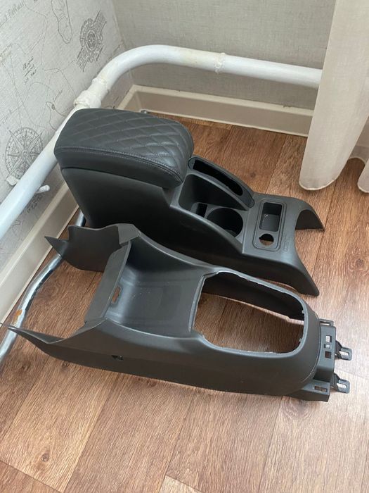 Продам бороду, подлокотник