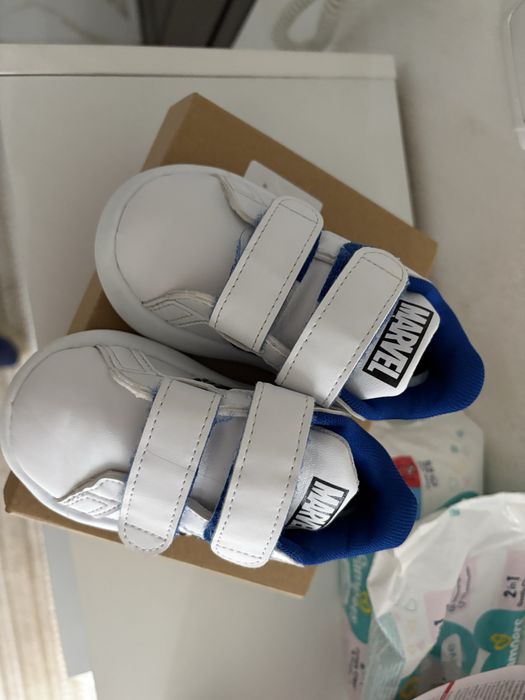 Оригинални обувки за дете Адидас Марвил