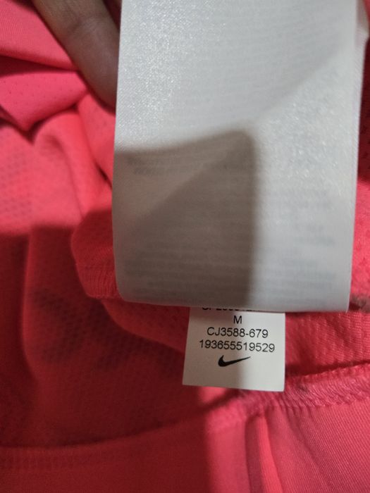 Nike уникално дамско худи жесток цвят оригинално М размер