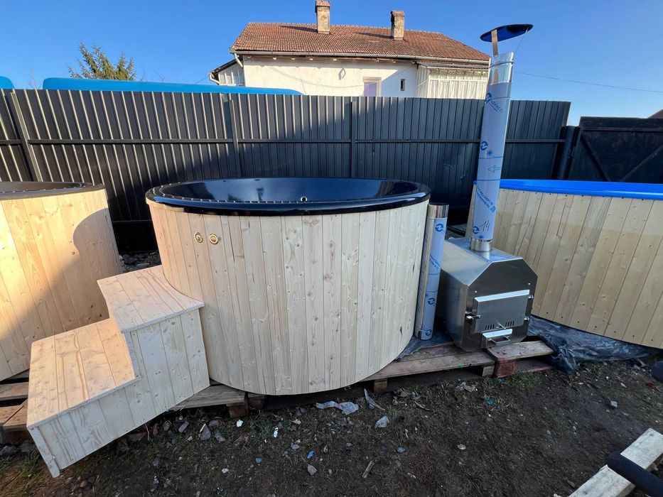 Ciubăr fibră sticlă 5-6 pers. | Aeromasaj + LED + sobă inox