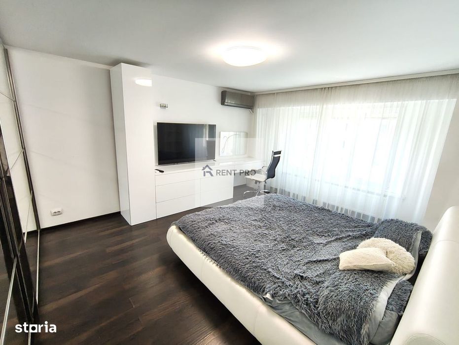 Apartment in București, Decebal, Centrul Civic - Vedere 2