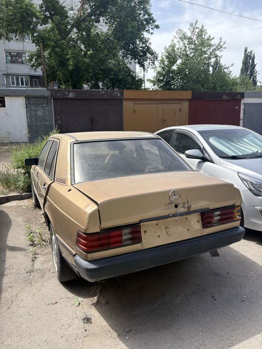 Мерс бензин не НА ХОДУ !