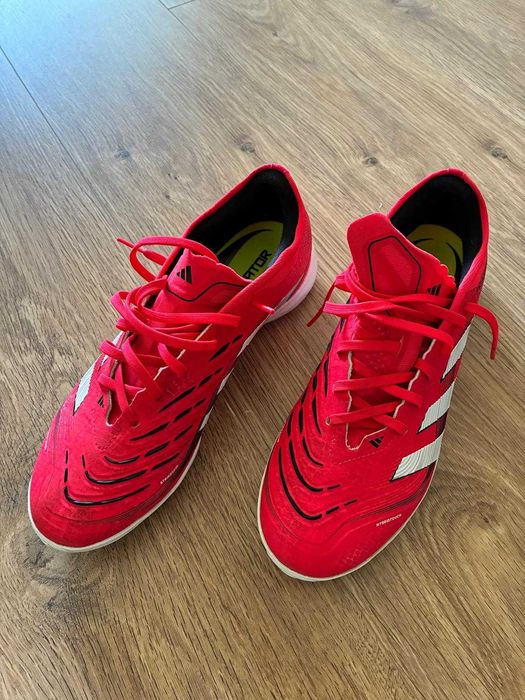 Ghete Fotbal Adidas Predator Pro TF