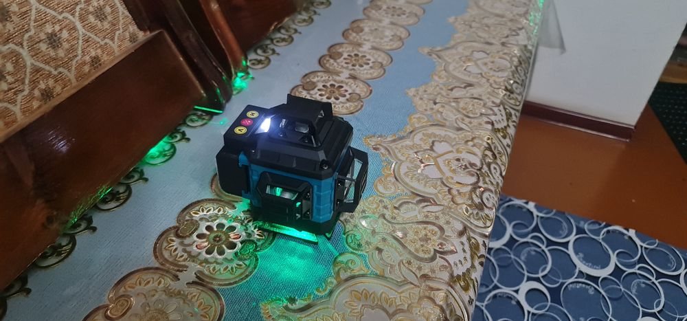 Янги лазер уровень сотилади